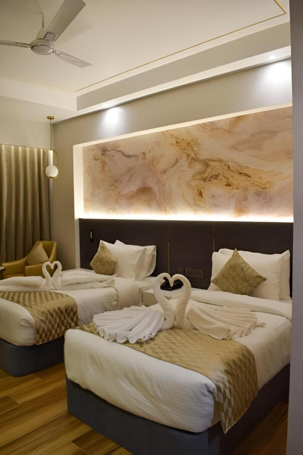 Tulip Inn Shravasti Bahraich Zewnętrze zdjęcie